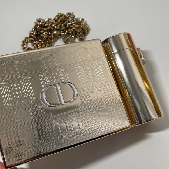 DIOR ROUGE Gold Minaudiere Pouch Clutch Handbag LIMITED EDITION 2021 Christmas - Picture 3 of 10